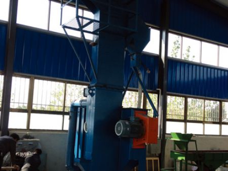 钢丸专用抛丸清理机